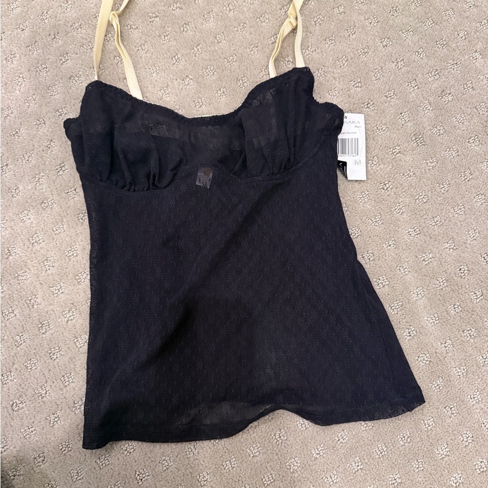 Women's Black Lace Cami Top. NWT, Size small.